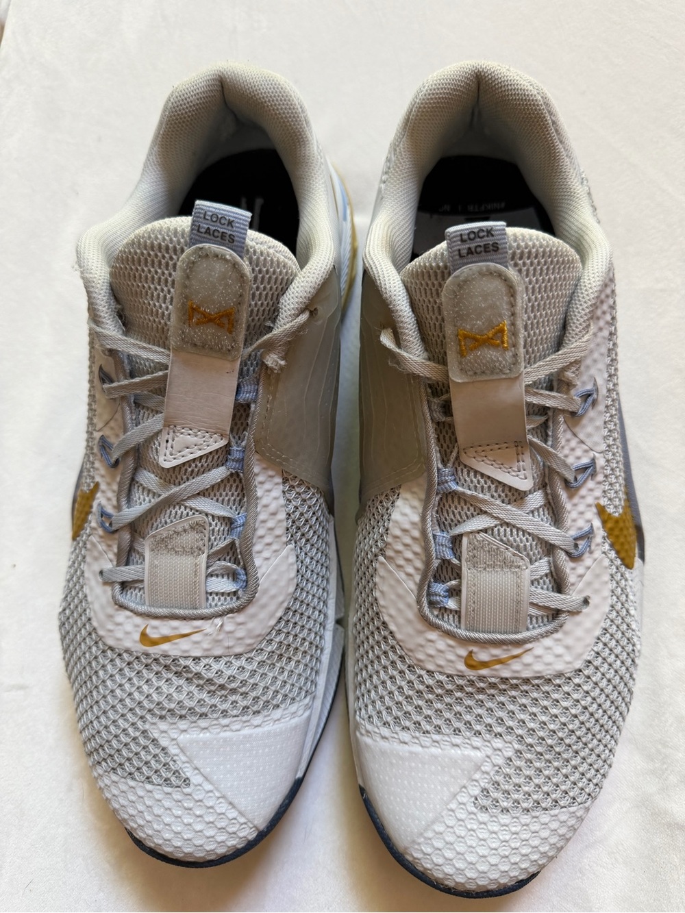 Nike Metcon 7 White Gold Training Sneakers Weightlifting Gym Fitness Woman 11